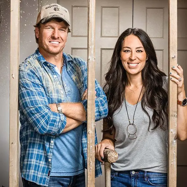What Is The Net Worth Of Chip And Joanna Gaines? Earnings and Salary 2022