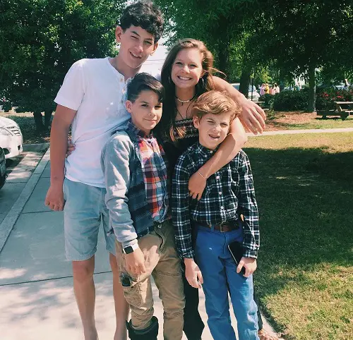 Rebekah Haynes pictured with her three brothers Jake, Sam and Seth in 2017