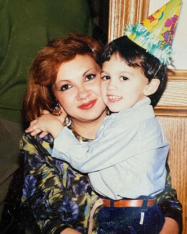 Stephen Lecce posted picture with his mother on Instagram account to wish her Happy Birthday.
