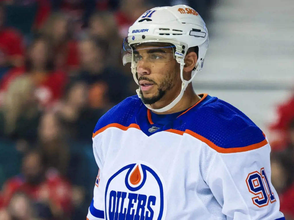 Evander Kane plays for the Edmonton Oilers as a left winger.