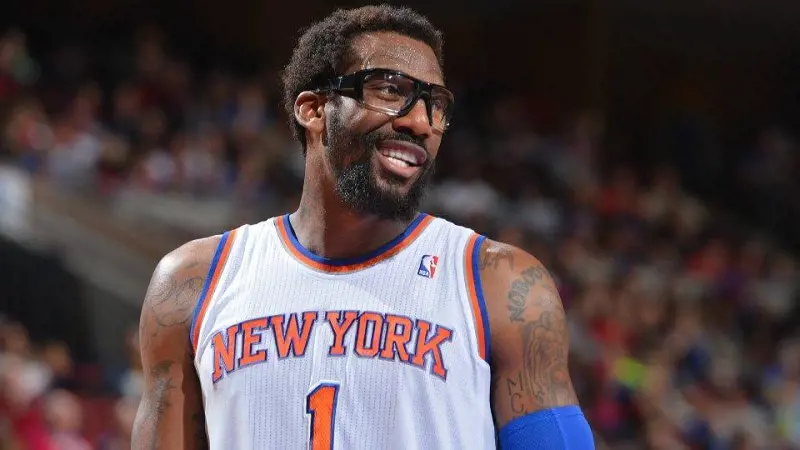 Amare Stoudemire playing for the New York jets.