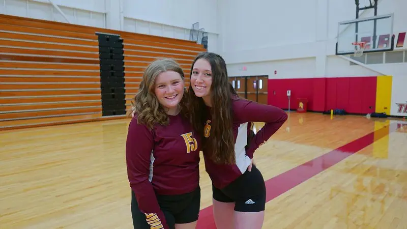 Leah (right) with her friend Georgia (left) at Triton's volleyball court on February 4, 2021.