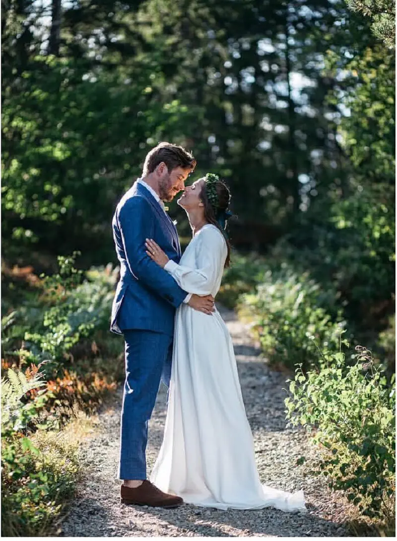 Anna and Mathias got married on August 11, 2018, in Muskö.