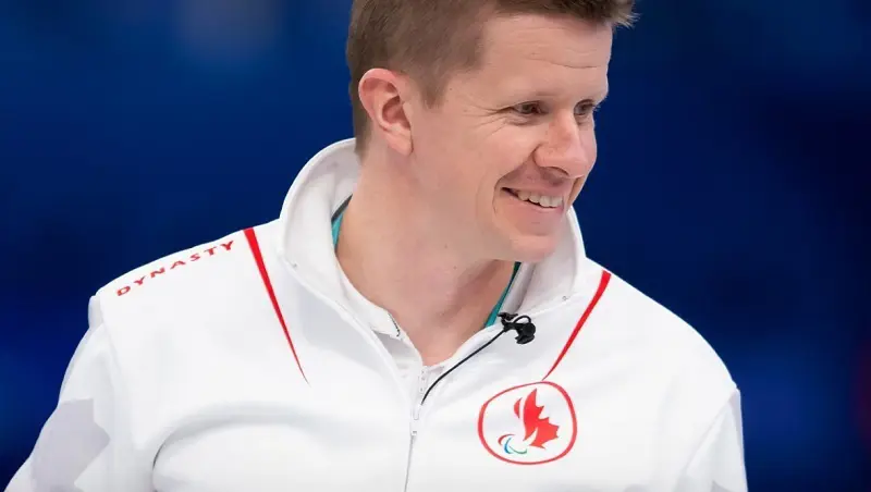 Lizmore is the head coach of the Canadian Wheelchair Curling team.