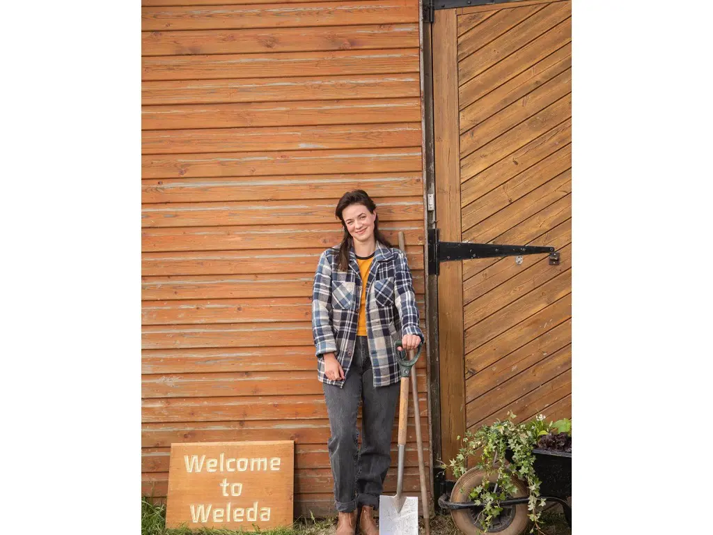 Frances Tophill once did an advertisement with Weleda UK to encourage all to get into nature and get green fingers in 2021.