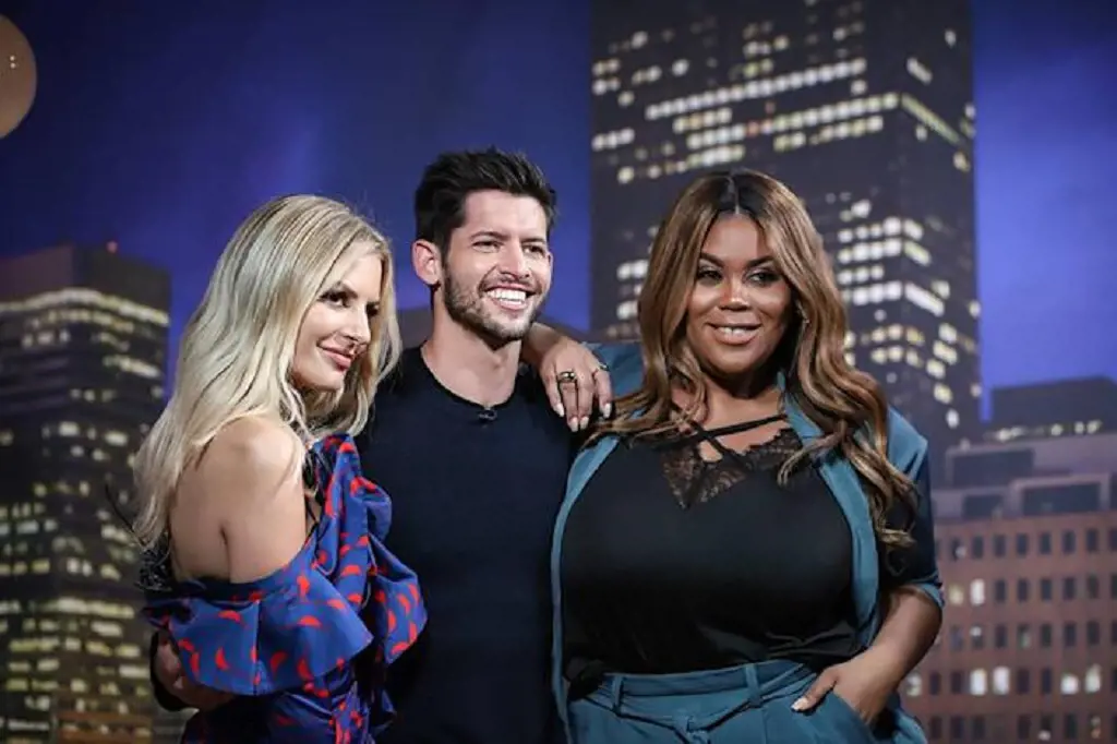 Hunter March with Nightly Pop co-hosts Morgan Stewart and Nina Parker