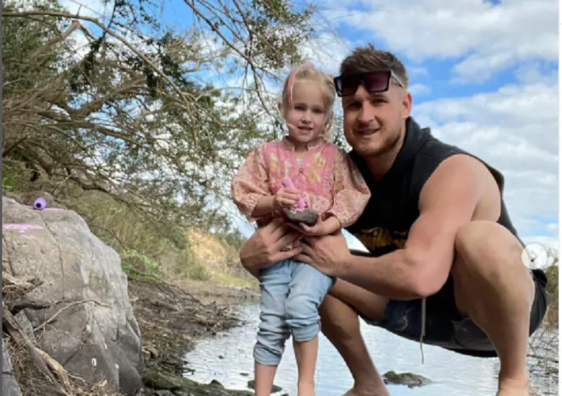  Ben is the only one of the farmers this year who is a parent, and he and his ex-partner have shared custody of their daughter, who is three years old. 