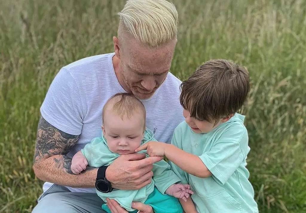 Iwan Thomas And His Partner Are Blessed With Two Sons
