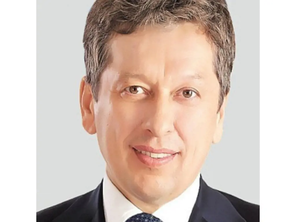 The brother of Ravil Maganov, Nail Maganov, is the CEO of Tatneft.