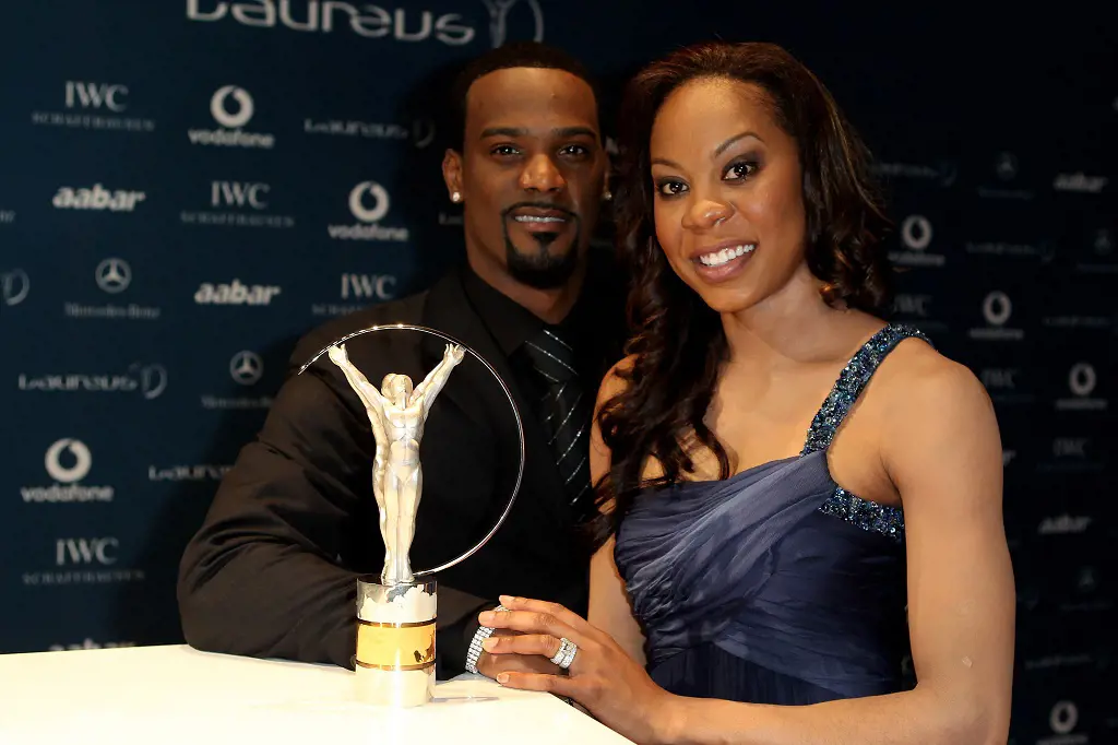 The net worth of Aaron Ross and Sanya Richards-Ross is 4 million USD and 2.5 million USD, respectively