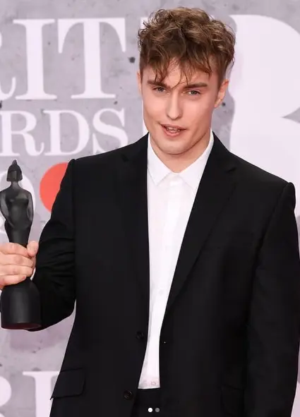 Is Sam Fender Related To Fender Guitars? Parents And Family Links Of English Singer Revealed