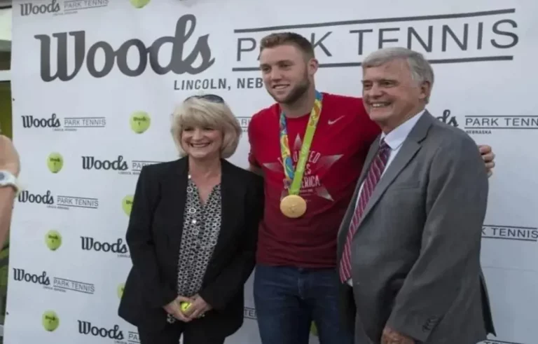 Pam Sock and Larry Sock: Who Are Jack Sock Parents? Brother & Sister