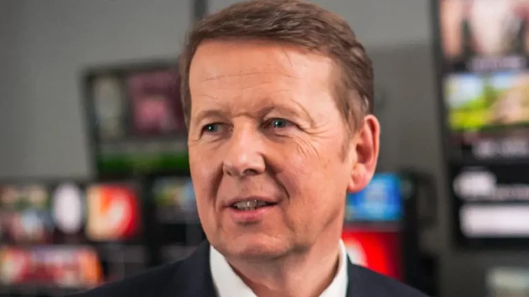 Wife Sarah McCombie And Bill Turnbull Net Worth 2022, BBC Presenter’s Successful Career