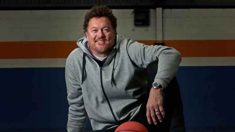 Luc Longley and Wife Anna Gare Family Life and Kids