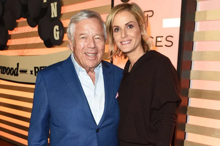 How Old Is Dr. Dana Blumberg? Robert Kraft Wife Age Difference