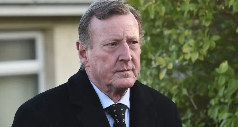 Who Are David Trimble Children? Politician Has Two Daughters And Two Sons