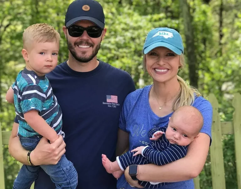 Garrett Riley Family Life With Wife Lindsay Riley And Two Kids